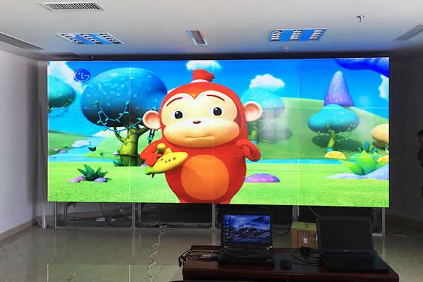 無縫拼接屏顯示系統(tǒng)走進(jìn)辦公會(huì)議場合