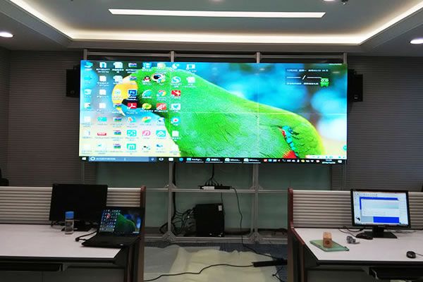 無(wú)縫拼接屏壞了，是維護(hù)好還是直接更換新的？