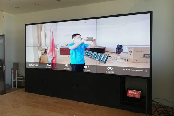 三星55寸液晶拼接屏有什么特點(diǎn)，目前市場上還有貨嗎