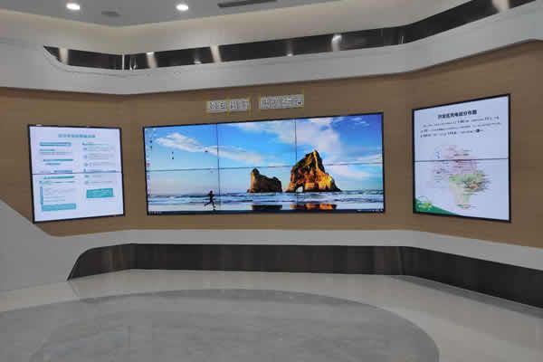 拼接屏采購指南，怎么合理選擇優(yōu)質(zhì)的拼接屏廠家？