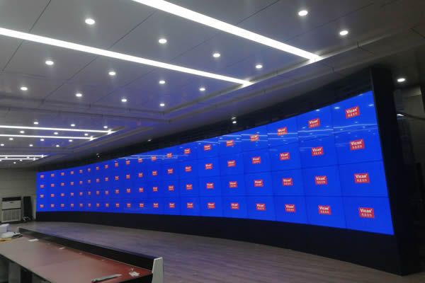 LCD拼接屏與LED顯示屏的區(qū)別有哪些，該如何選擇？