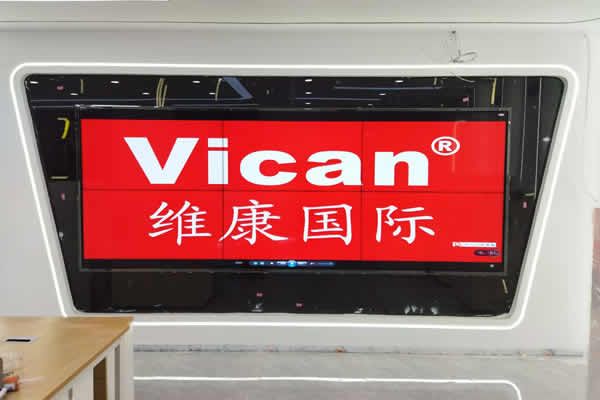 拼接屏價(jià)格是多少錢，由哪些部分組成的