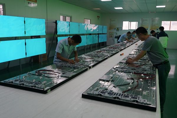 拼接屏廠家怎么選擇_拼接屏產(chǎn)品采購注意事項
