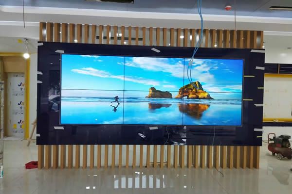 觸摸拼接屏分析_拼接屏是怎么實(shí)現(xiàn)觸摸功能的？