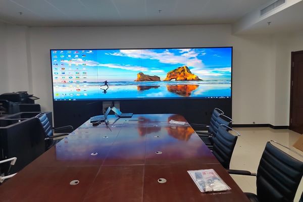 市場(chǎng)上那么多的拼接屏廠家，要怎么選擇呢？