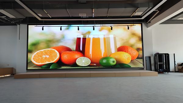 舞臺LED顯示屏解決方案，舞臺創(chuàng)意設計呈現(xiàn)精彩演繹