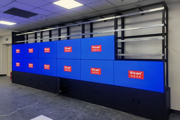 液晶拼接屏的價(jià)格多少錢(qián)，該如何選擇？