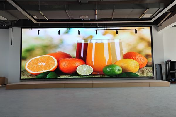 舞臺背景墻大屏怎么定制，舞臺LED顯示屏方案設計