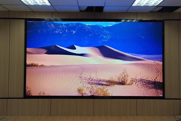 會(huì)議室要用多大的顯示屏合適，用哪種顯示大屏好？