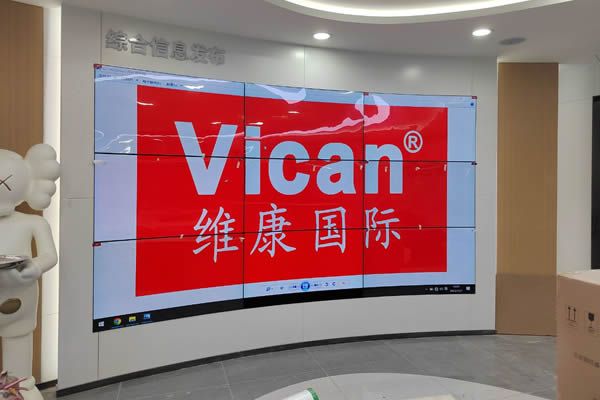 拼接屏產品怎么樣，一套拼接屏包括哪些設備