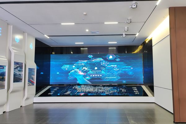 LED顯示屏正裝和倒裝有什么區(qū)別？