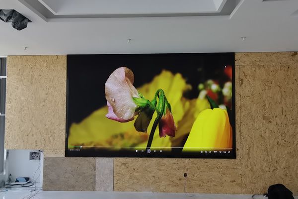 大型會議室用哪種顯示屏好？