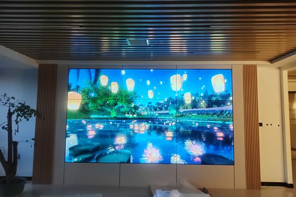 液晶拼接屏定制化解決方案，讓信息展示無所不在