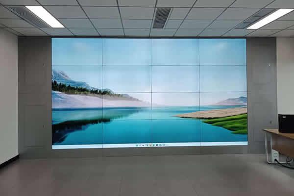 一塊55寸液晶拼接屏大概多少錢？