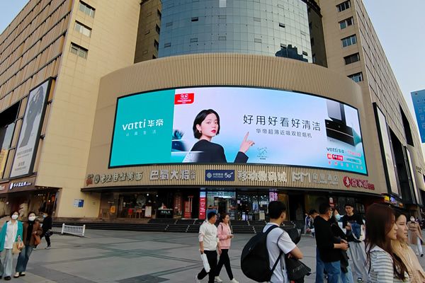 戶外LED顯示屏使用哪種規(guī)格型號好？